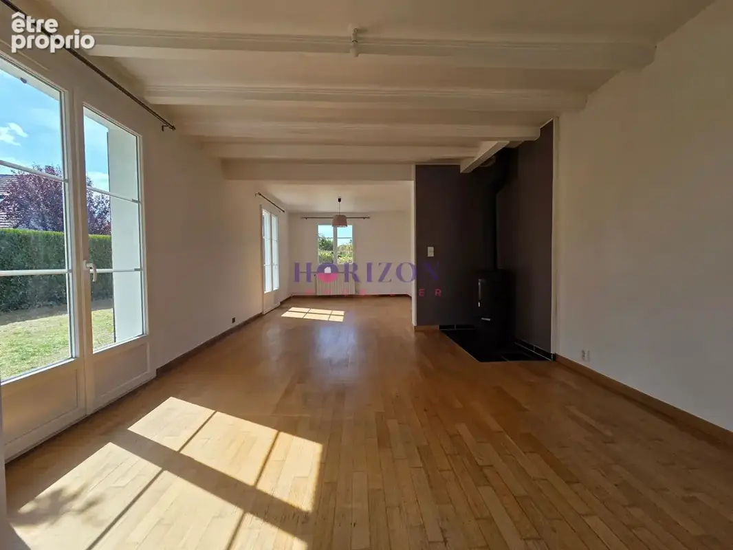 Maison La Chapelle En Serval 6 pièce(s) 142.21 m2 - photo 2