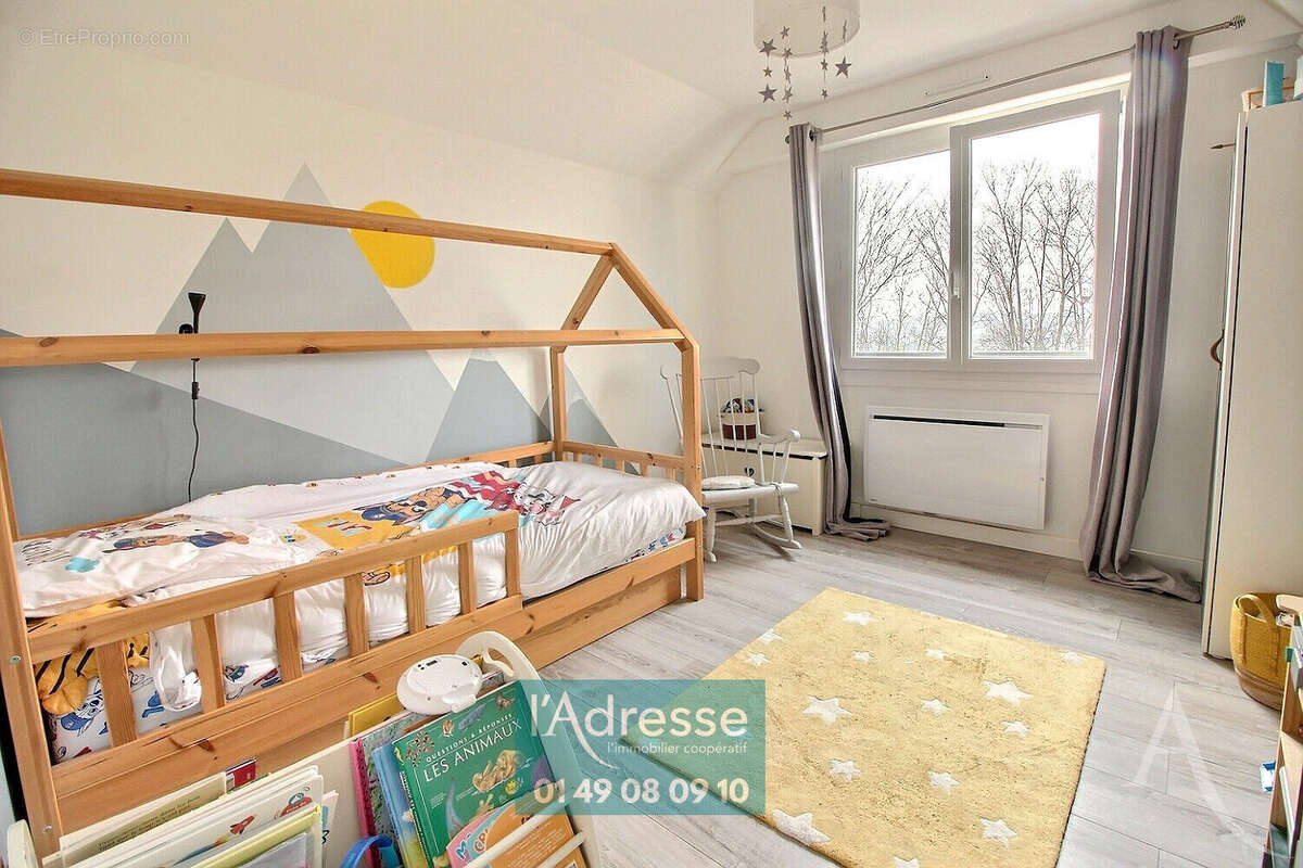 Maison 5 pièces en excellent état L'Hay Les Roses Petit Robinson - photo 7