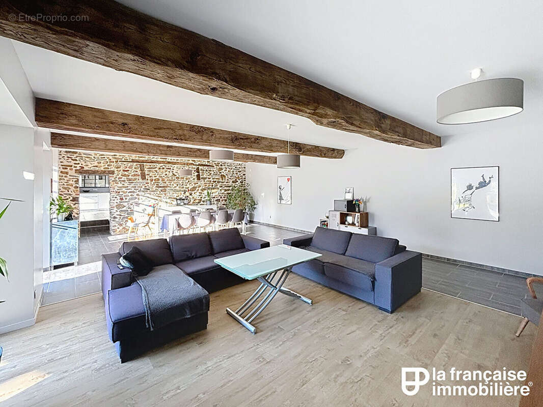 Maison à CHATEAUGIRON