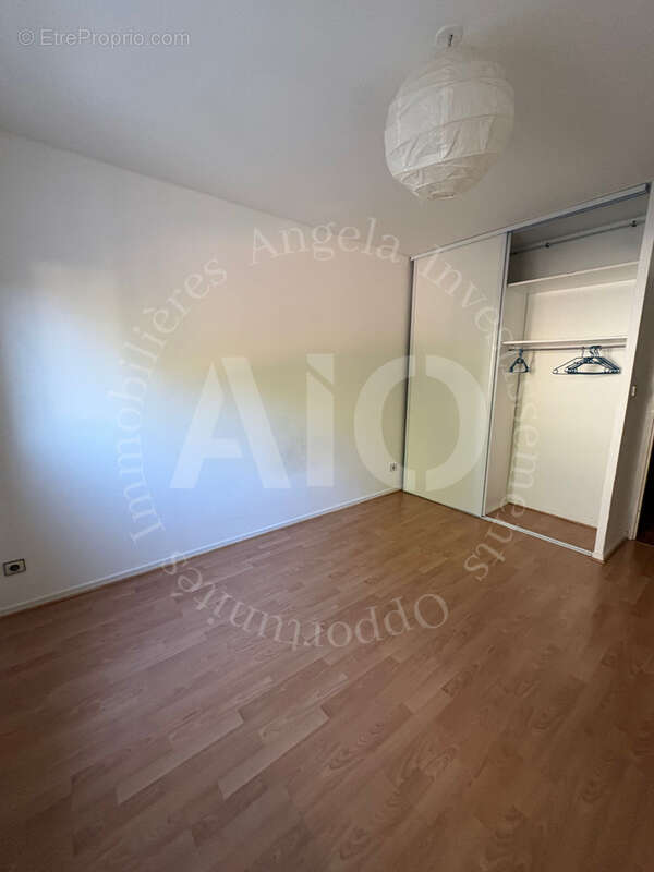 Appartement T3 de 74 m2 lumineux avec jardin d'hiver/véranda Lyon 3 - photo 7