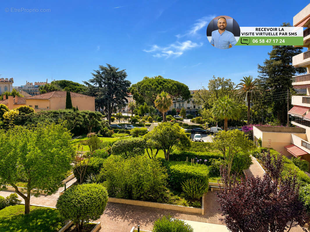 Appartement à VALLAURIS