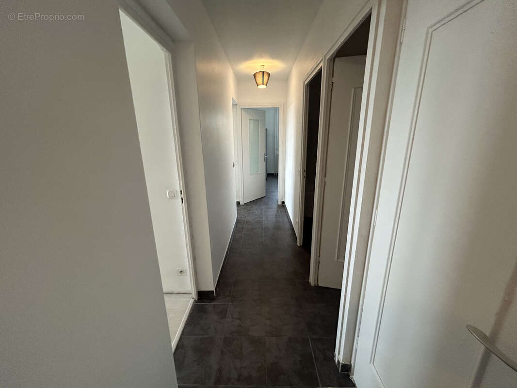 Appartement à BRON