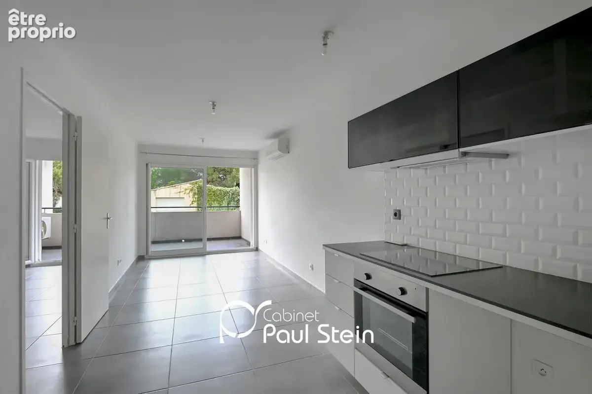 Appartement T2 de 37 m2 + Terrasse — Marseille 12e (Les Caillols) - photo 2