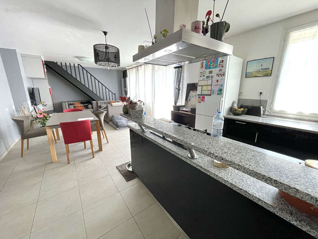 Maison Acheres 5 pièce(s) 90 m2 - photo 3