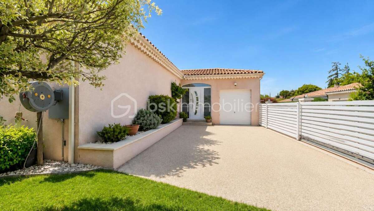À 15 min de montélimar – villa plain-pied 157,47 m² avec 4 chambres, piscine et garage - photo 6