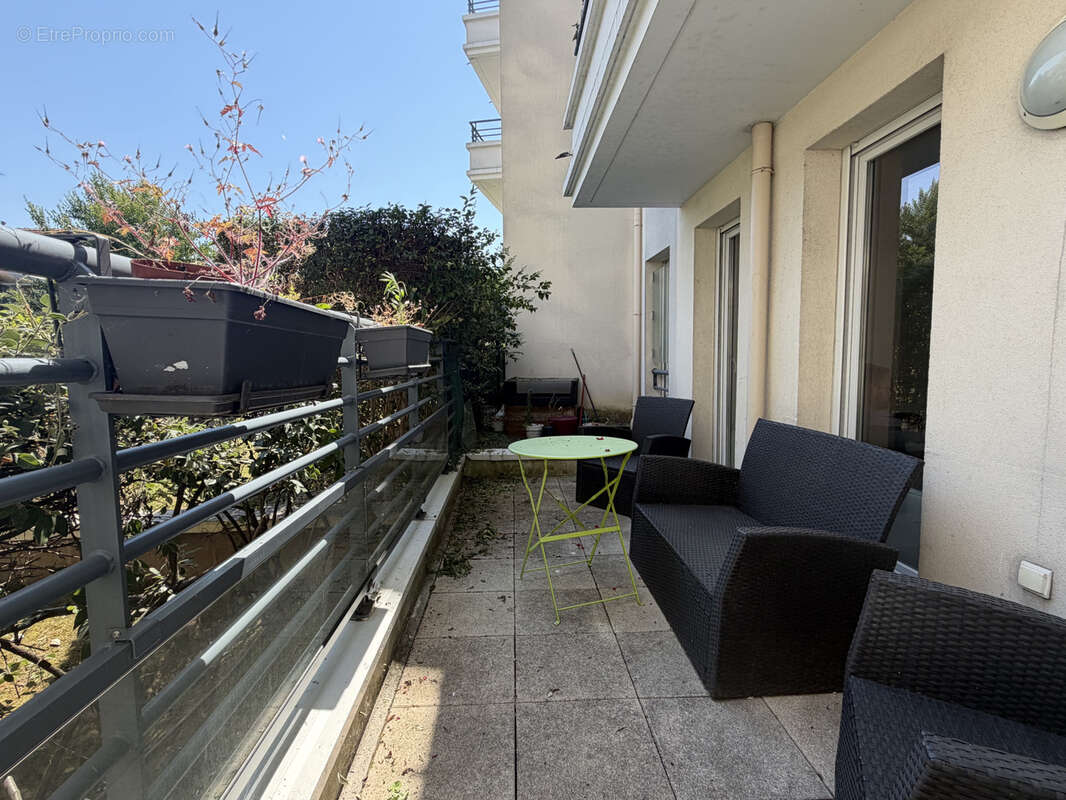 Appartement à SURESNES