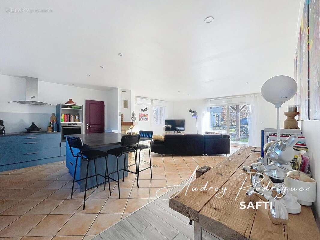 Maison 164 m² à Secheras  - photo 7