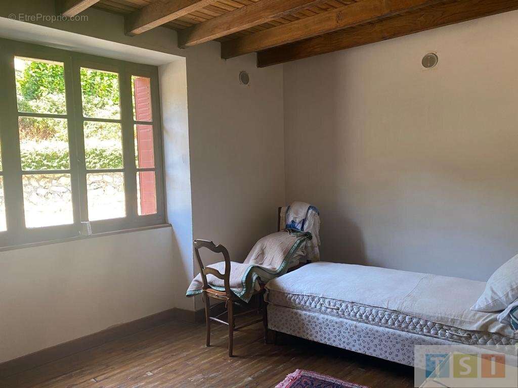 Maison à CAZARIL-TAMBOURES