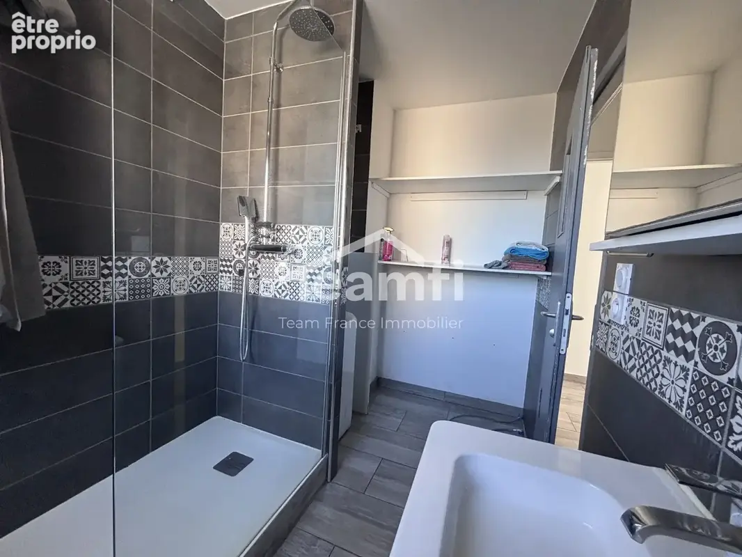 Appartement 4 pièces 72 m² à vendre à Saint-Jean-De-La-Ruelle (45140) - photo 5