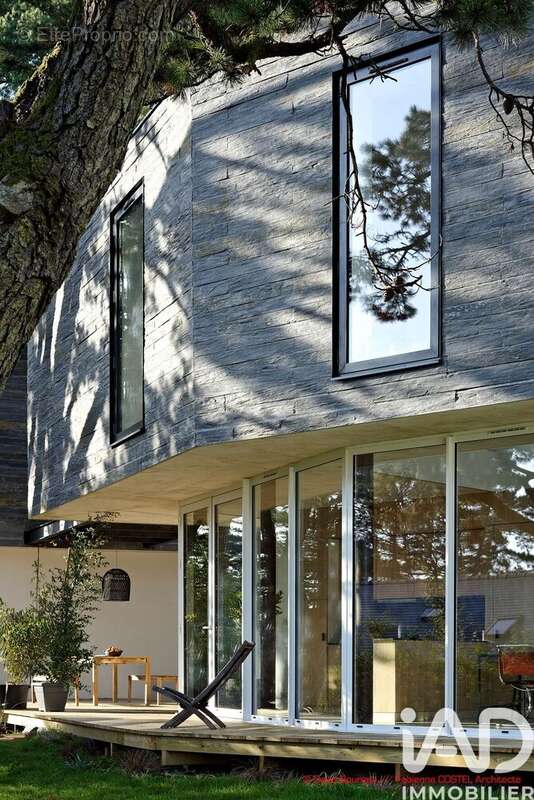 Photo 2 - Maison à ARRADON