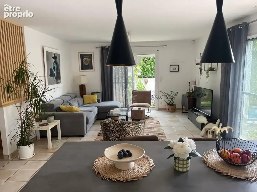 Villa 106 m² pp 3 chambres sur 400 m² terrain piscine - photo 3