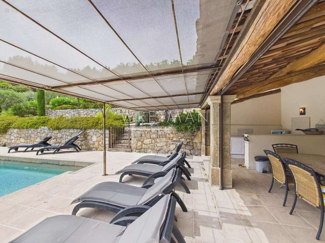 Domaine exceptionnel avec piscines et vue panoramique - Seillans - photo 6