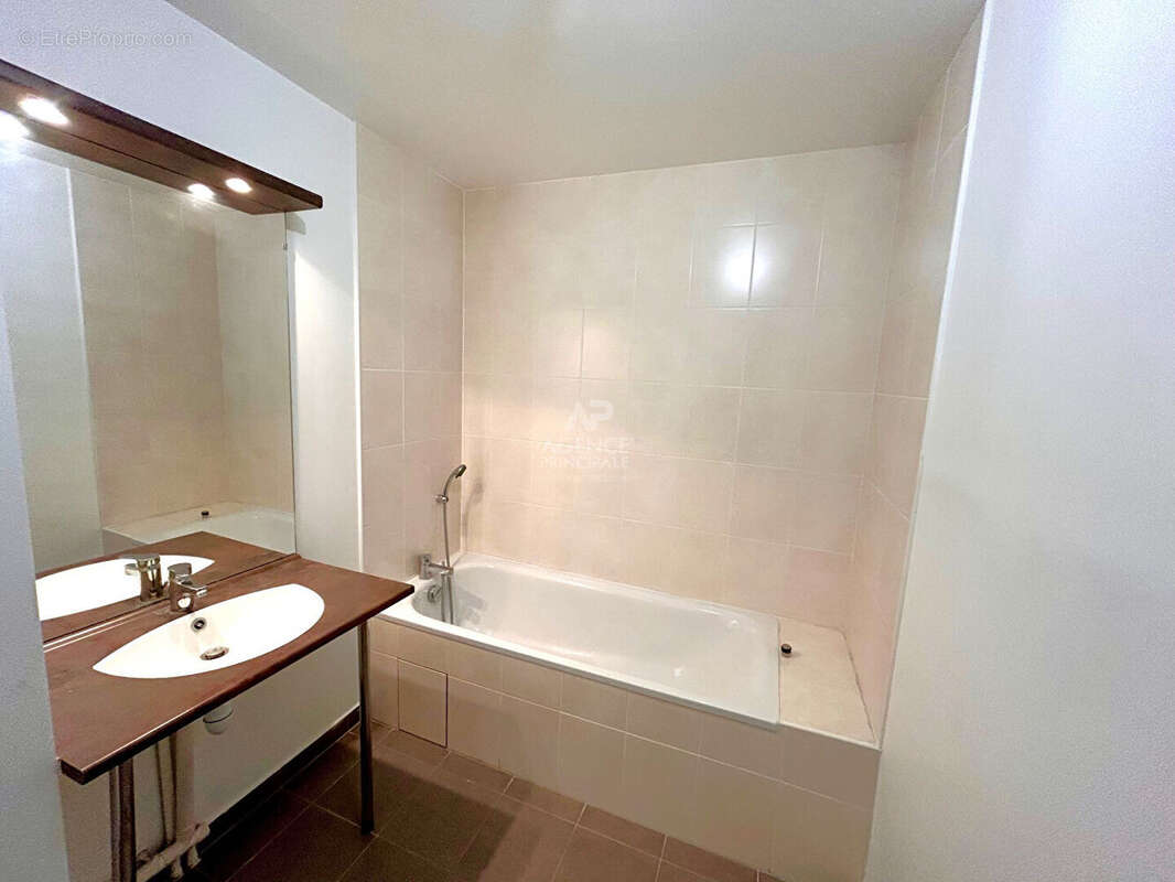 Appartement à CARRIERES-SOUS-POISSY