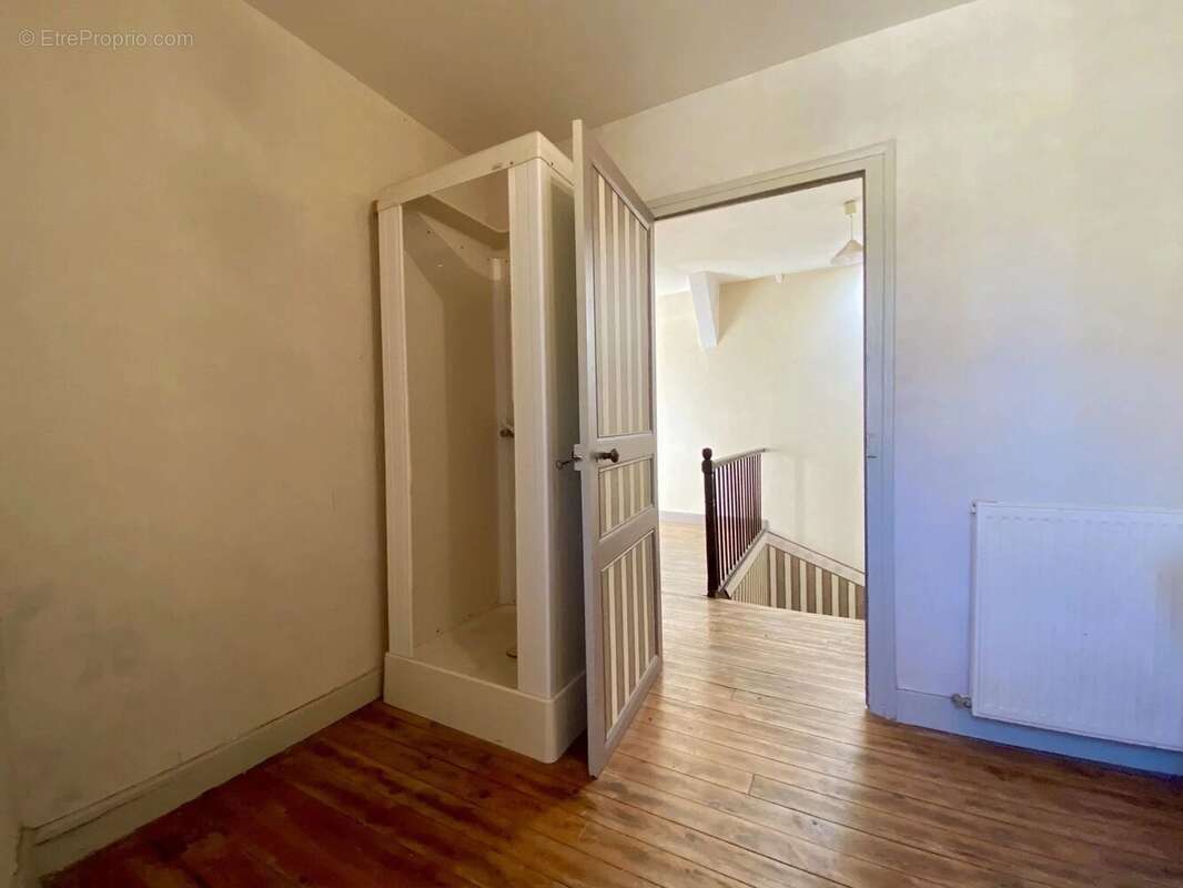 Appartement à BELVES