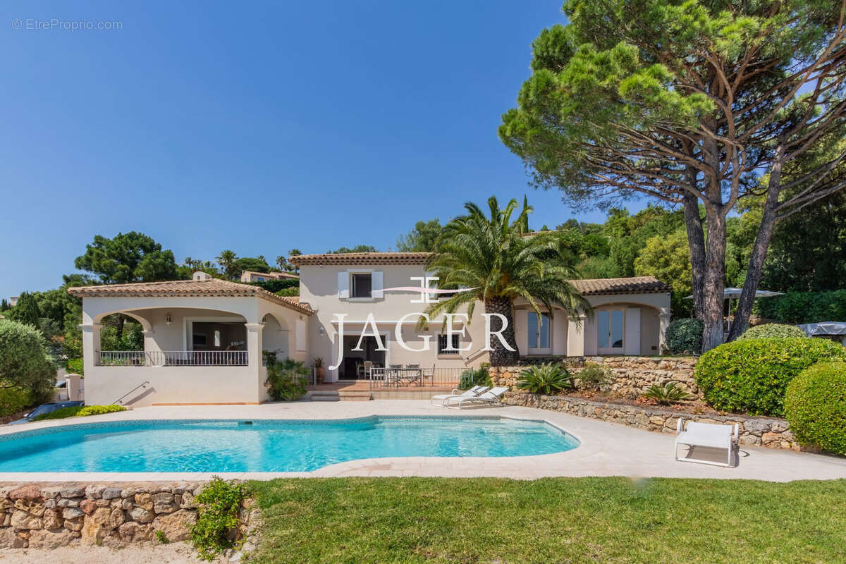 Maison 200 m² à Sainte-Maxime  - photo 2