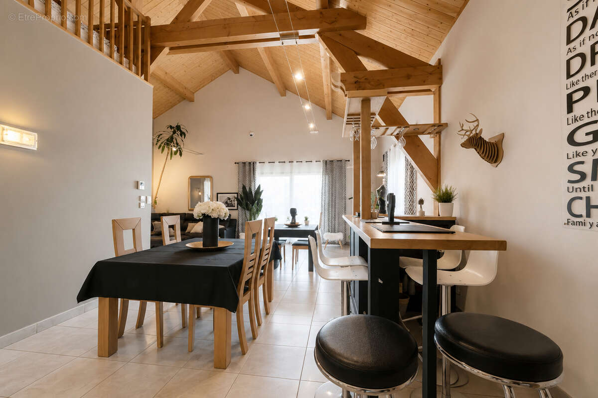 Villa de 487 m² à pierrefontaine-les-varans - photo 8
