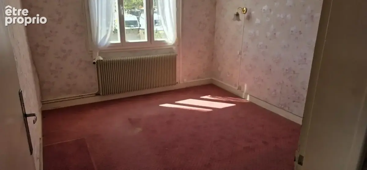 Maison 6 pièces 134 m² à vendre à Dun-Le-Palestel (23800) - photo 6