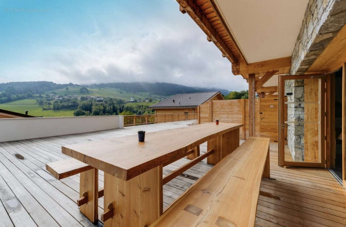 Appartement à COMBLOUX