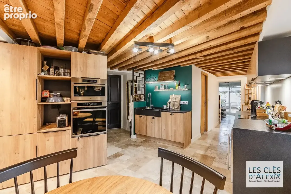 Appartement Duplex entièrement rénové, rez-de-jardin, 118 m², terrasse jardin 34 m² - photo 2
