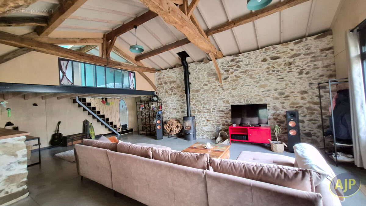 Maison à SAINT-PHILBERT-DE-GRAND-LIEU