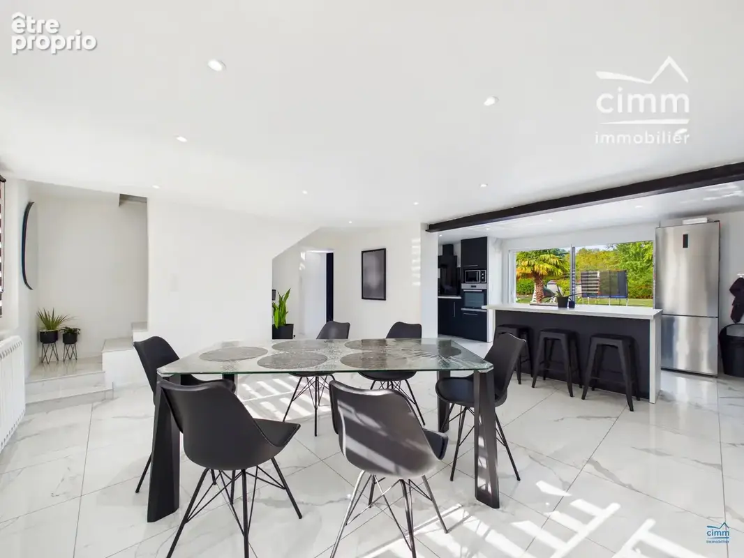 Maison 6 pièces 143 m² à vendre à Saint-Philbert-Du-Peuple (49160) - photo 2