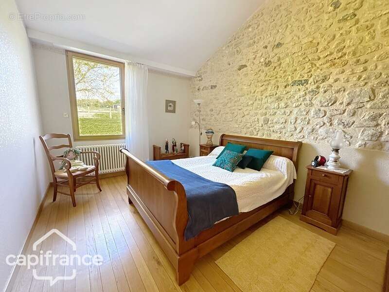 Propriété 12 pièces proche de THOUARS (79) un lieu d’exception - photo 13