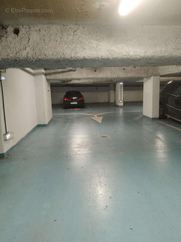 Parking à NICE