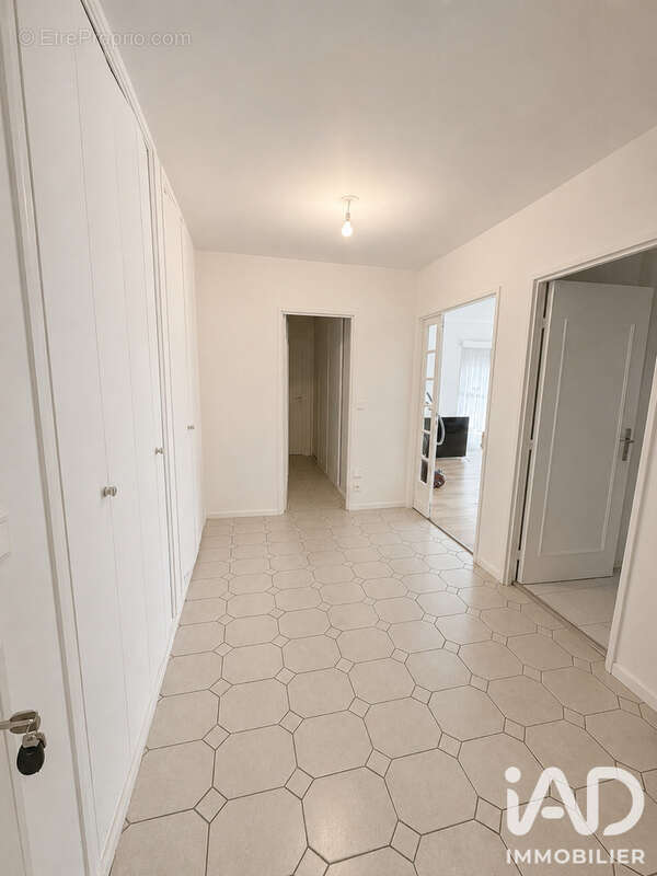 Appartement 80 m² à Brunoy  - photo 10