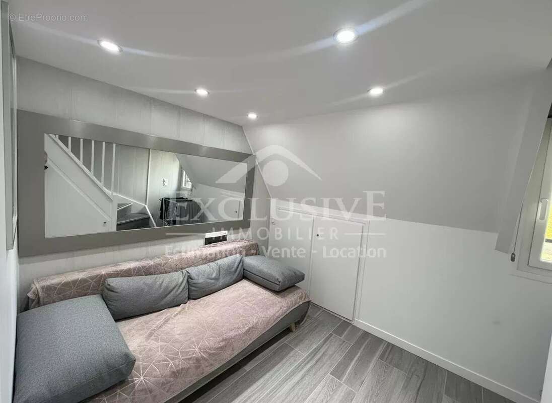 Appartement à TOURGEVILLE