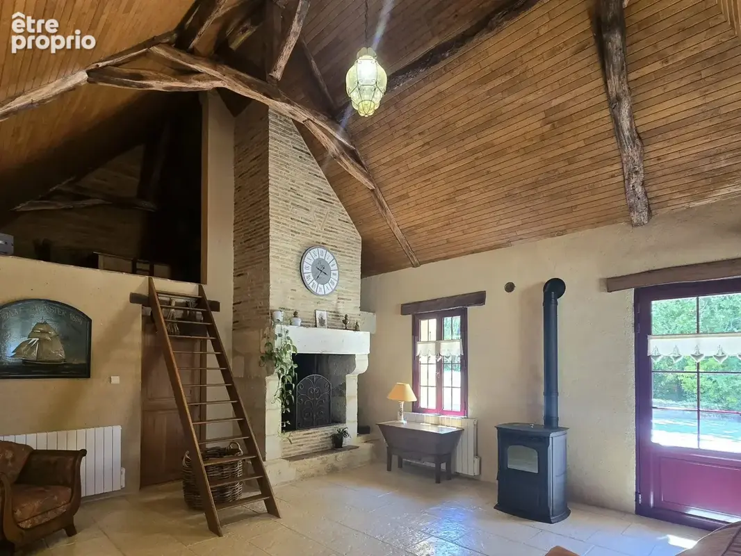 Maison 5 pièces 204 m² à vendre à Fraisse (24130) - photo 4