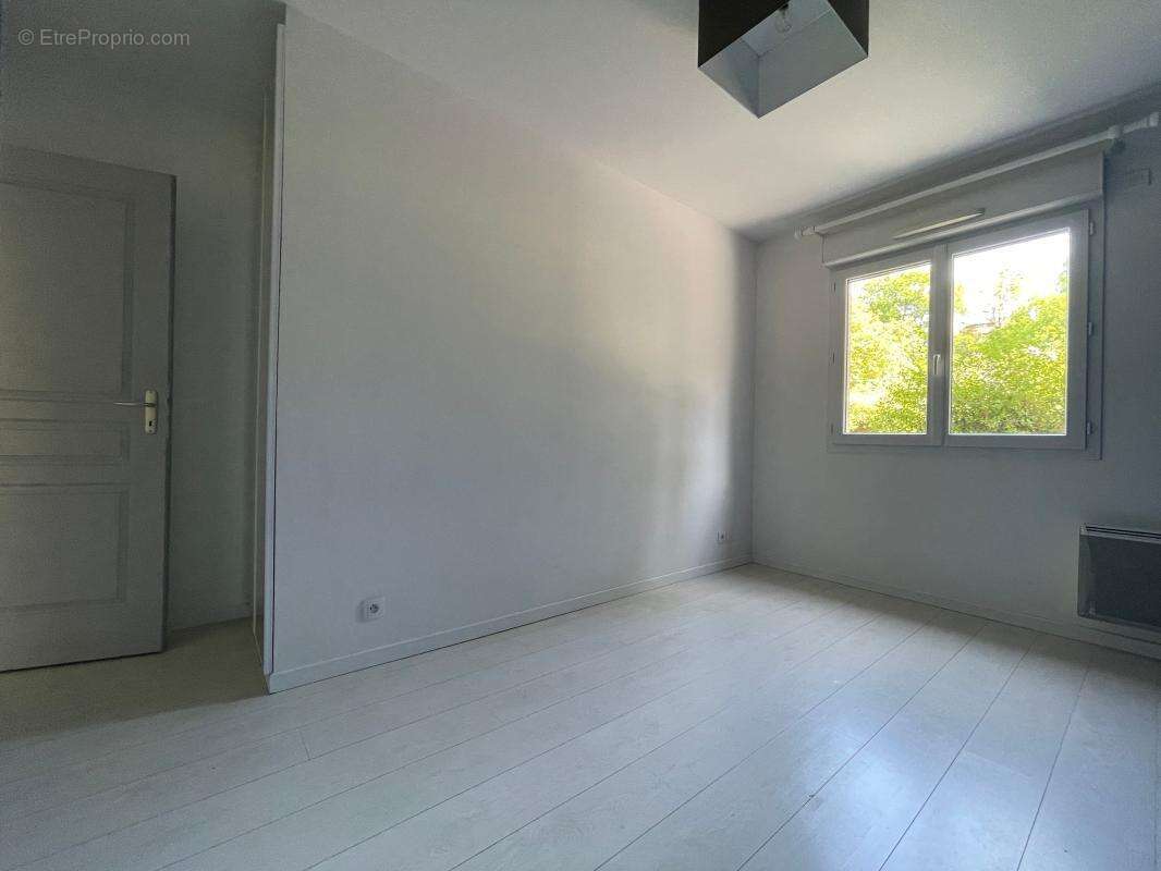 Appartement à ALBY-SUR-CHERAN