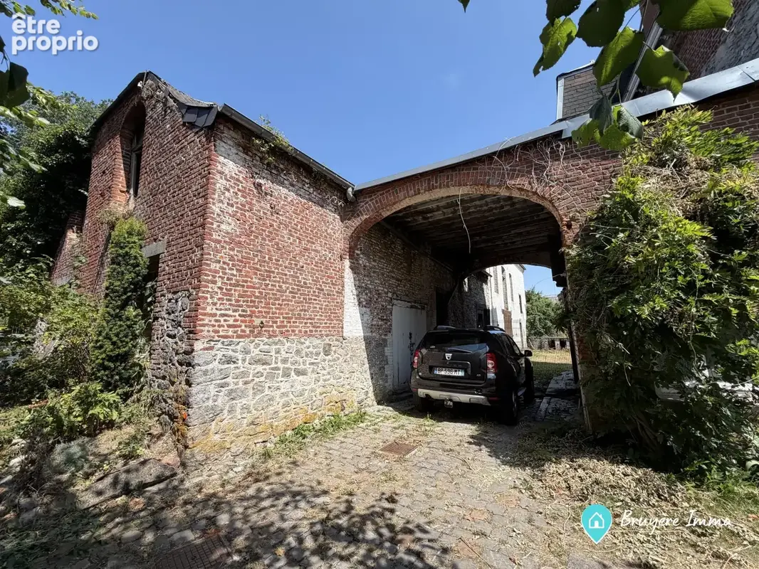 Maison 273 m² à Sains-Du-Nord  - photo 3