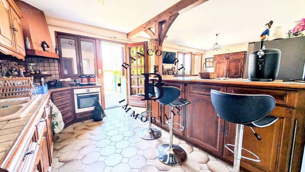 Appartement à BRIVE-LA-GAILLARDE