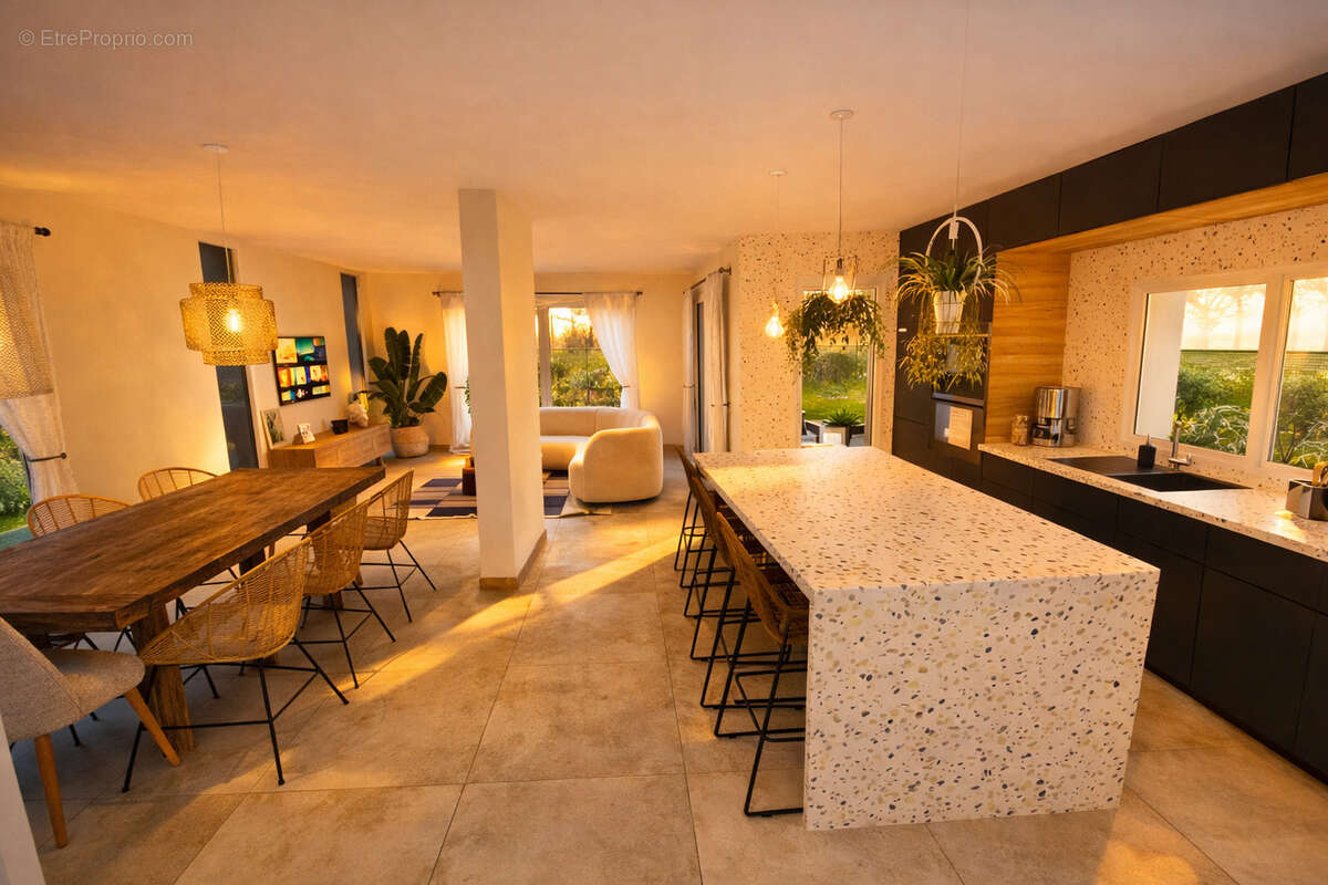 Maison à PREVESSIN-MOENS