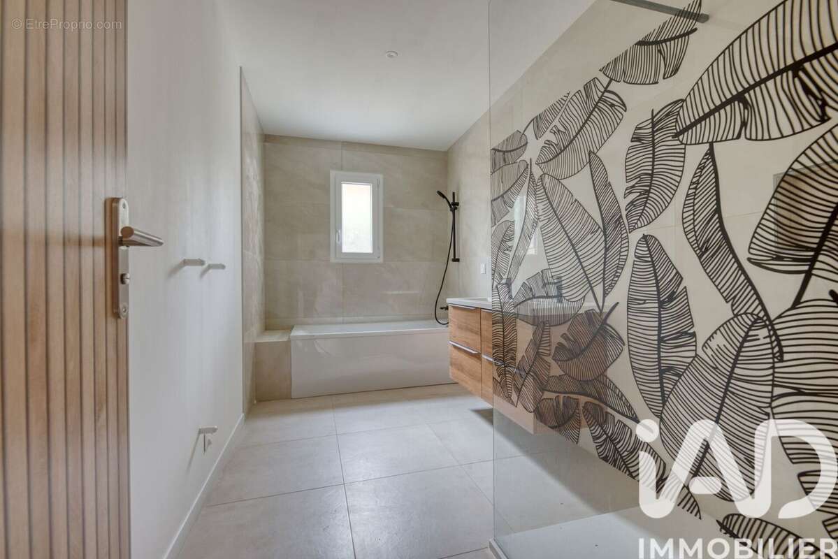 Photo 8 - Maison à VERDELAIS