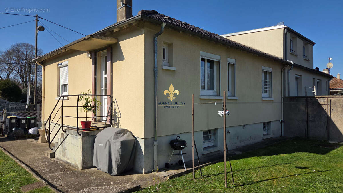 Maison à ASNIERES-SUR-OISE