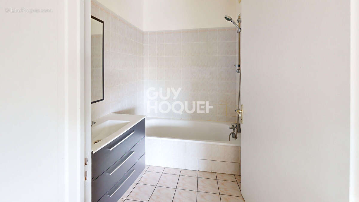 Appartement à JUVISY-SUR-ORGE