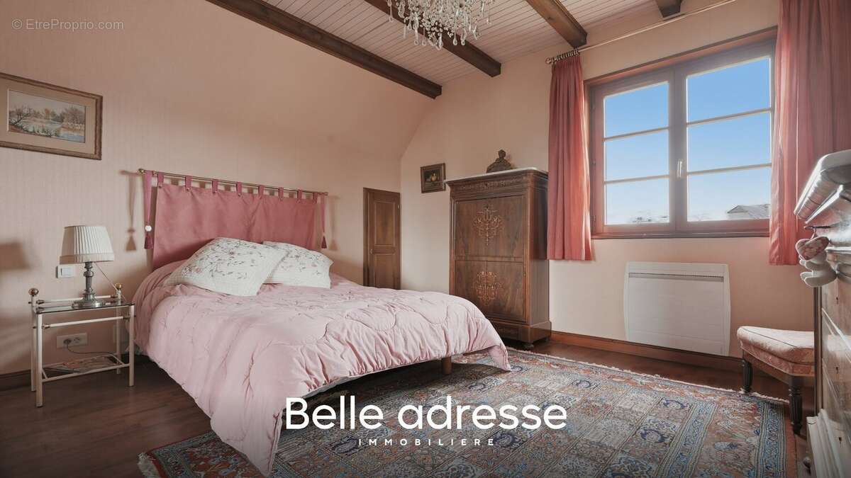 Maison familiale 6 pièces de 164 m² sur 12,84 ares - photo 10