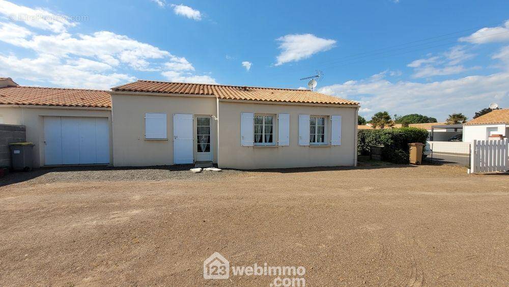 Maison de 2009, 80m² - Maison à LE BERNARD