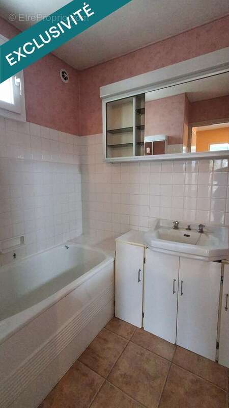 Photo 8 - Maison à CHAMPAGNOLE