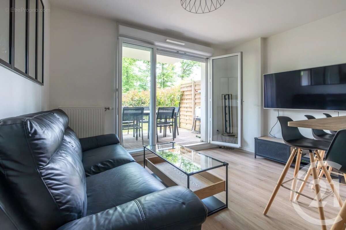 Appartement à LE PLESSIS-TREVISE