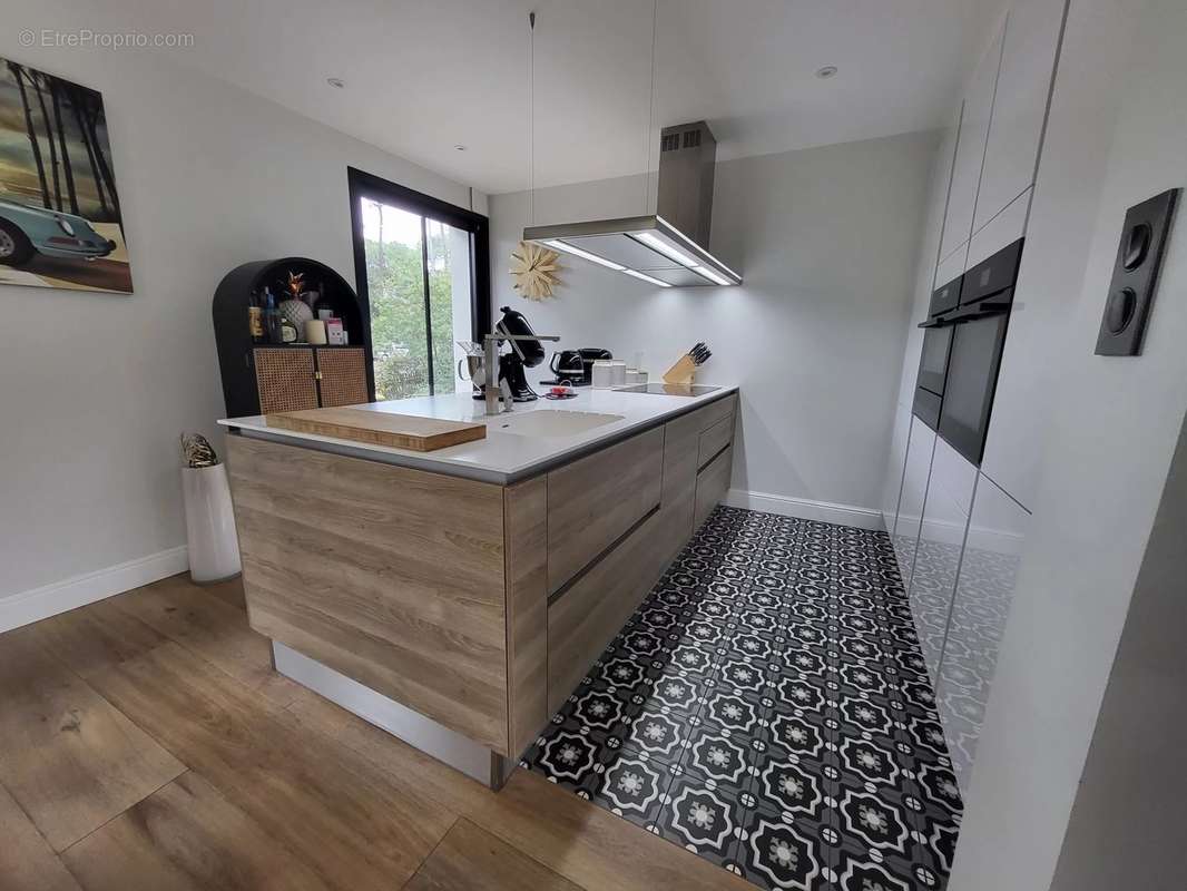 Maison à LE BOUSCAT