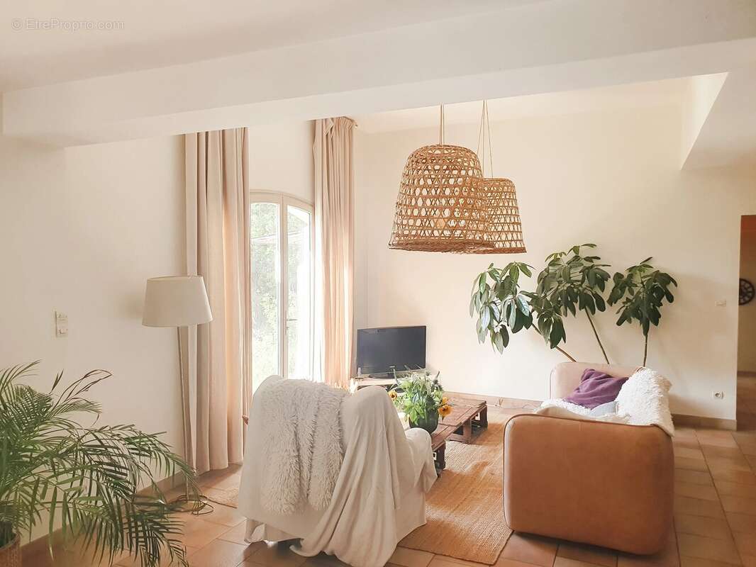 Maison à MERINDOL