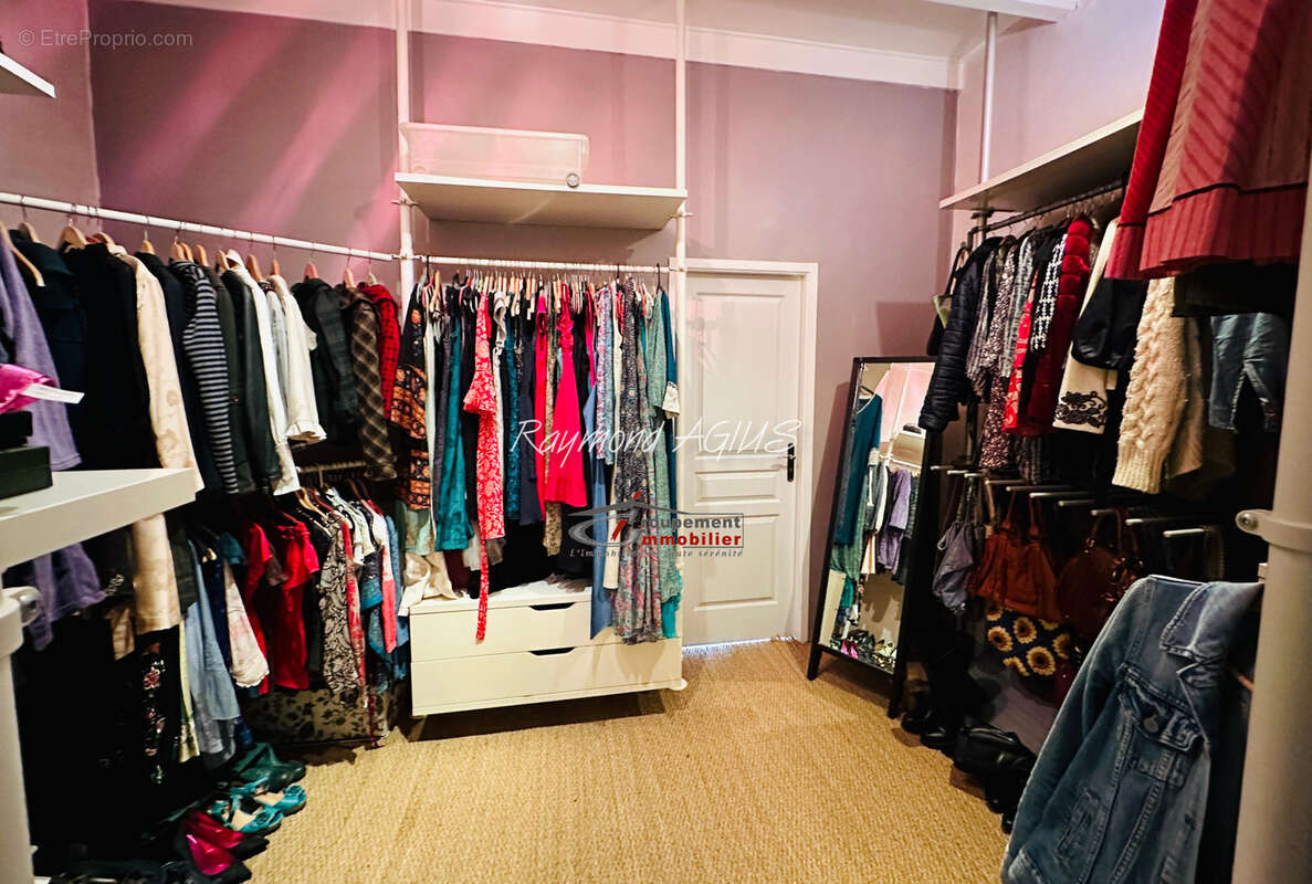 Maison à PORT-SAINTE-FOY-ET-PONCHAPT