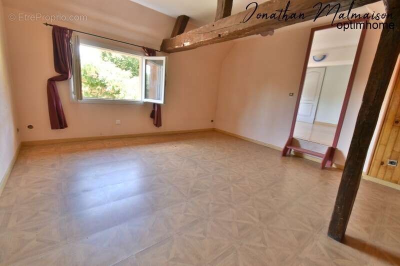 Maison à CONCHES-EN-OUCHE