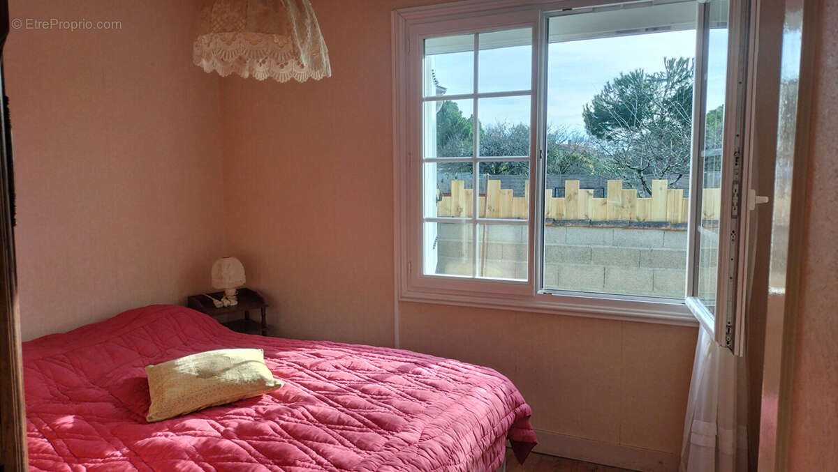 Maison à TONNAY-CHARENTE