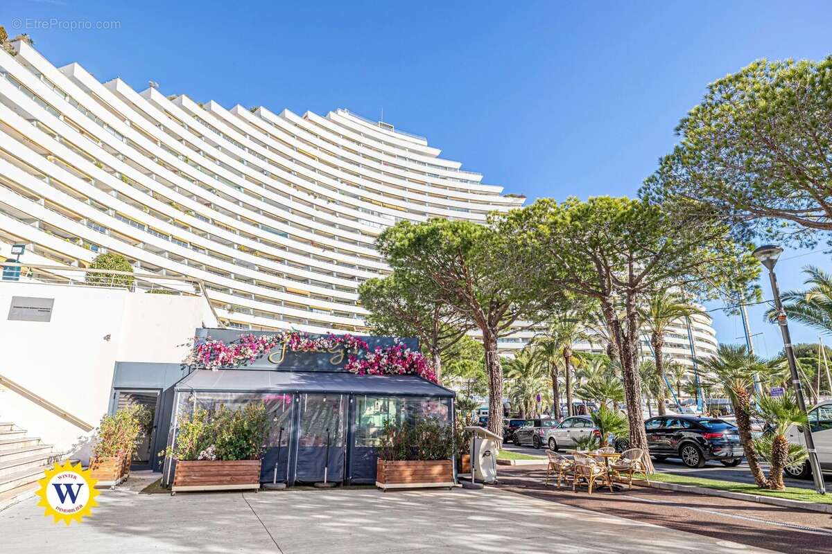 Appartement à VILLENEUVE-LOUBET