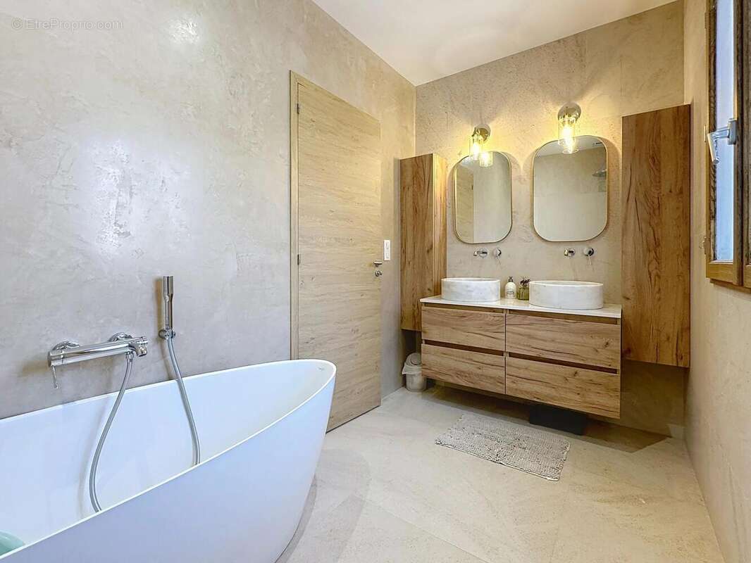 Photo 8 - Maison à CAHORS