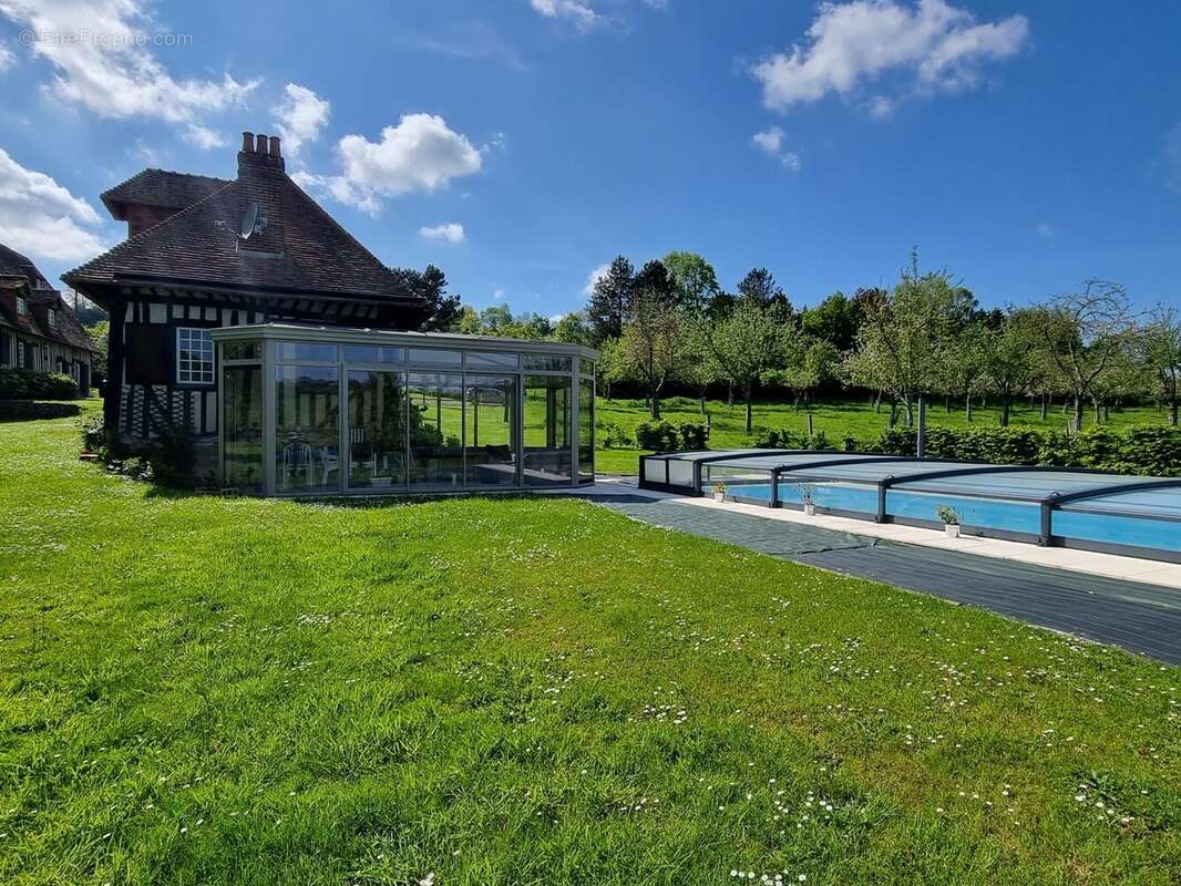 Maison à PONT-L&#039;EVEQUE