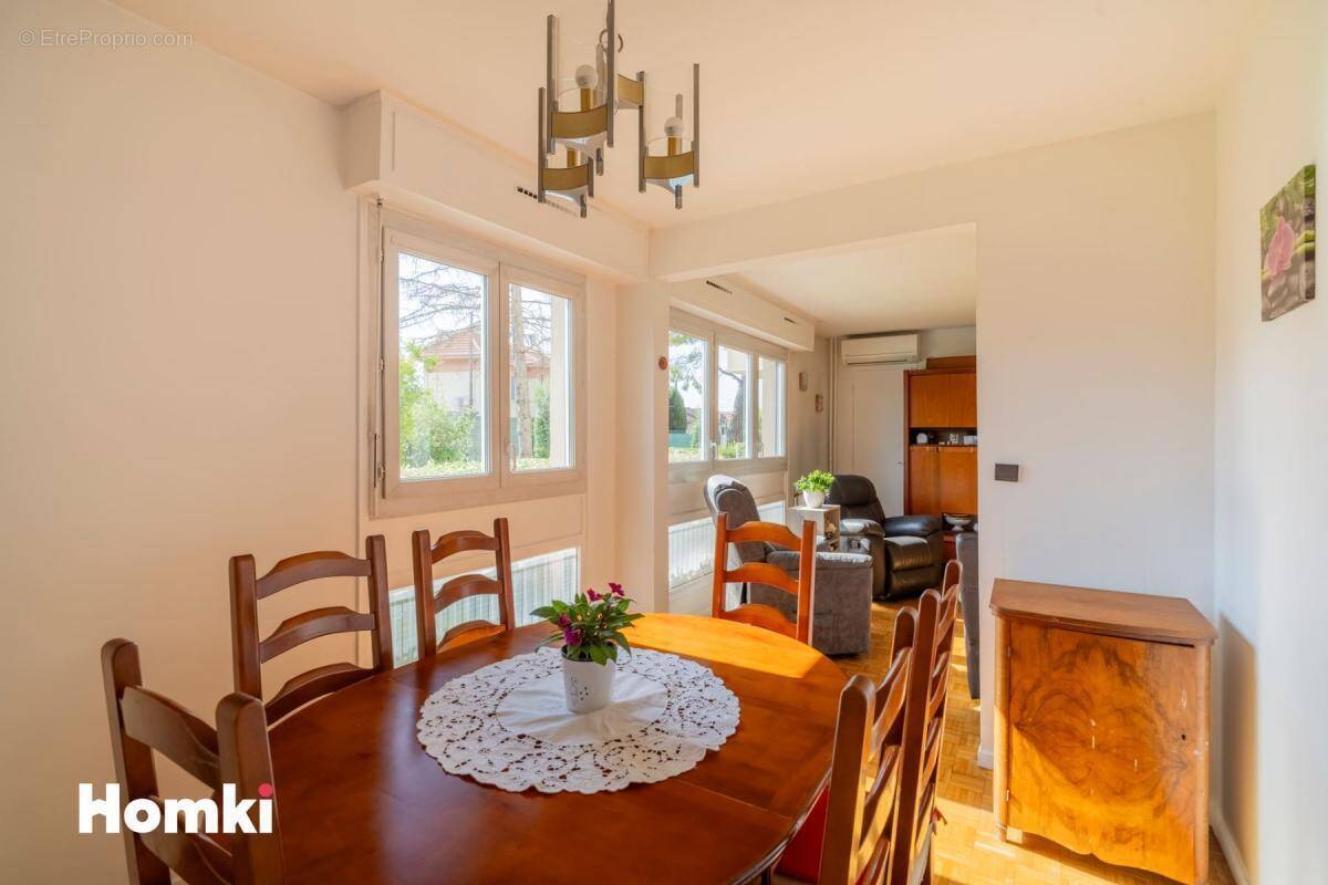 Appartement à MARSEILLE-12E